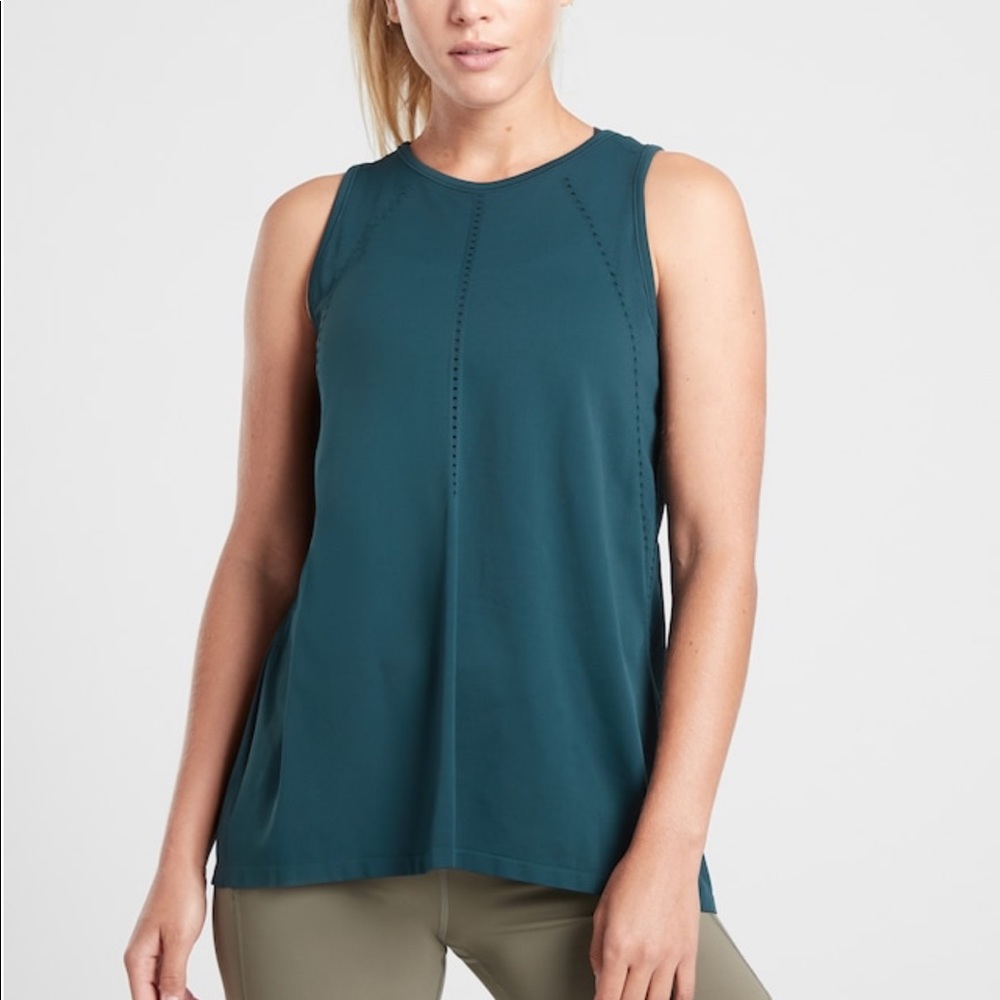 Athleta Foothill Tank Top in Lagoon Teal